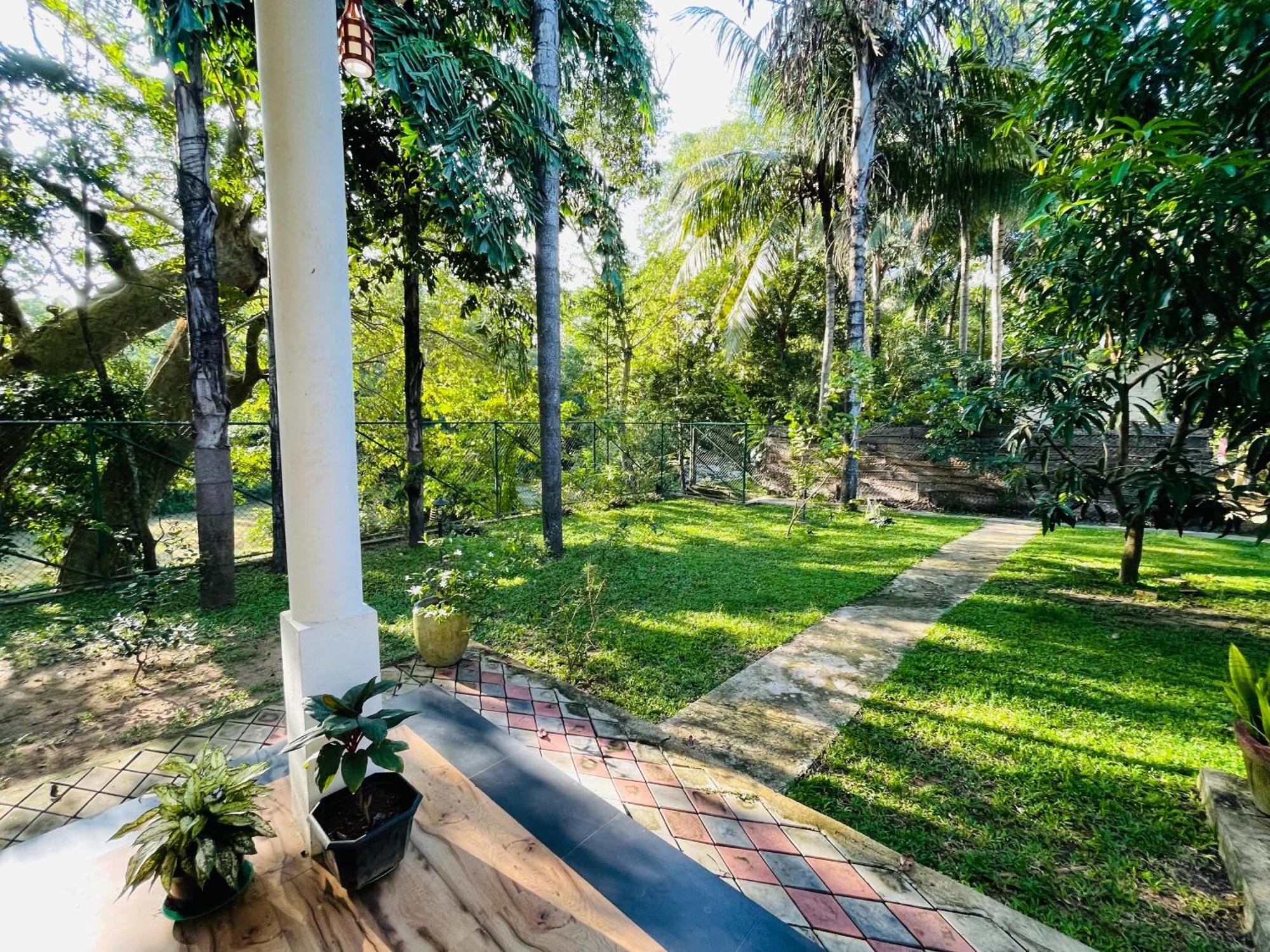 Yala Safari River View Hotel Tissamaharama Zewnętrze zdjęcie