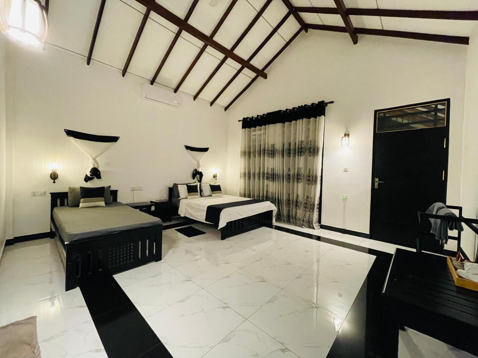 Yala Safari River View Hotel Tissamaharama Zewnętrze zdjęcie